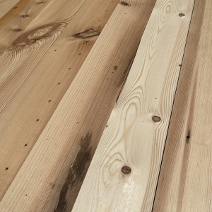 Sawn Face Reclaimed Pine Cladding 1
